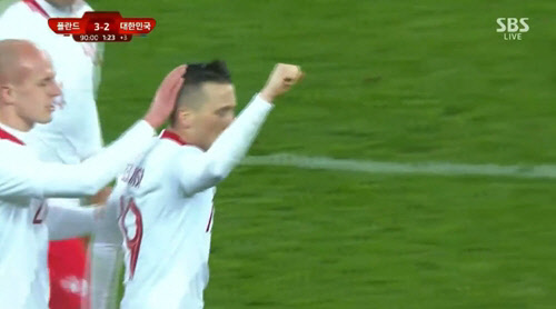 한국 축구대표팀은 28일(한국시간) 폴란드 호주프의 실레시아 스타디움에서 열린 폴란드와의 평가전에서 2-3으로 패했다. <SBS 방송 영상 캡처>